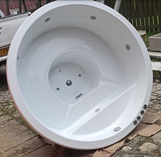 Jacuzzi Juno redondo | Fresh Jacuzzis